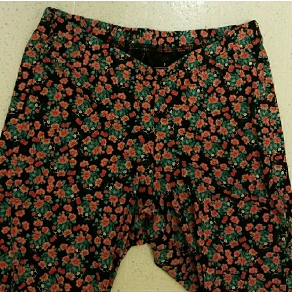 Torrid - Floral Full length Leggings - Picture 4 of 7